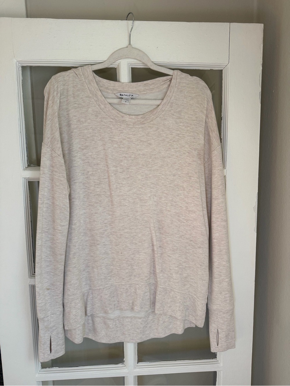 Athleta Light Cream Crewneck Pullover Sweater
